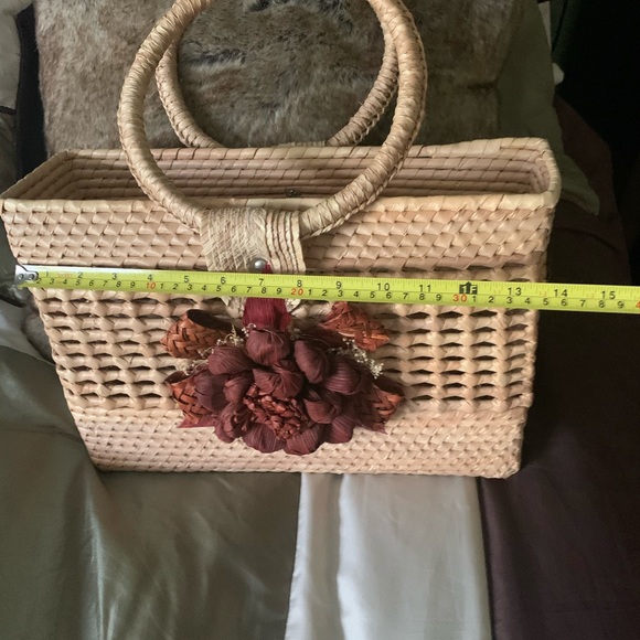 Woven Carry All Purse - Picture 6 of 6